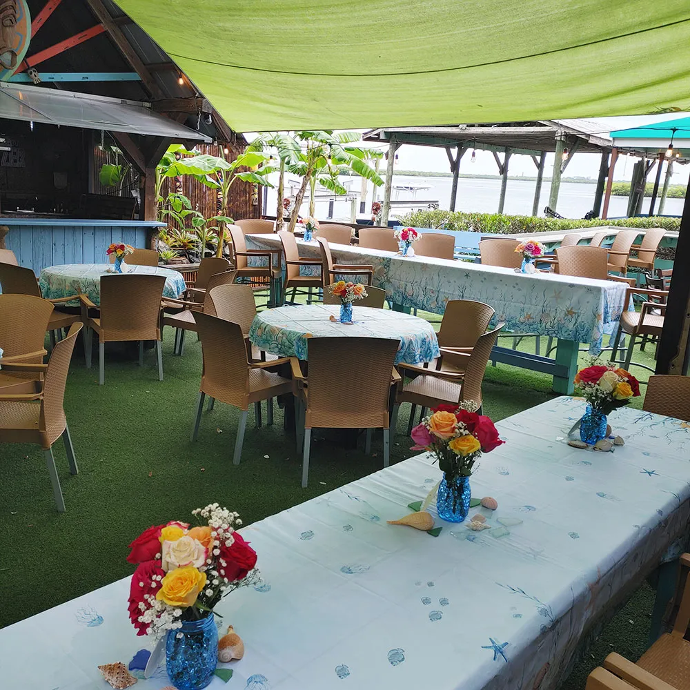 Private party table setting
